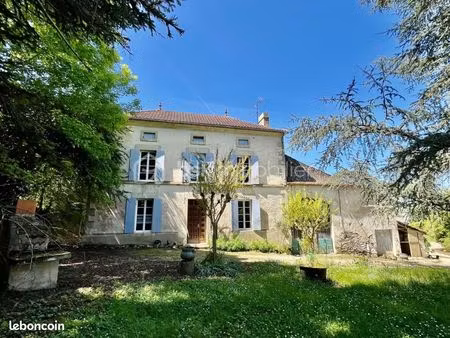 ferme 5 pièces 160 m²