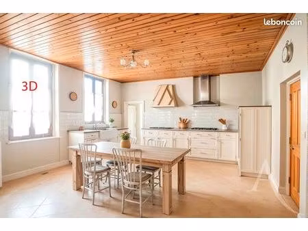 maison 6 pièces 223 m²