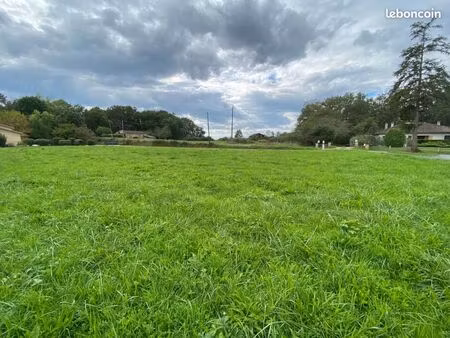 terrain 2 170 m² cadouin