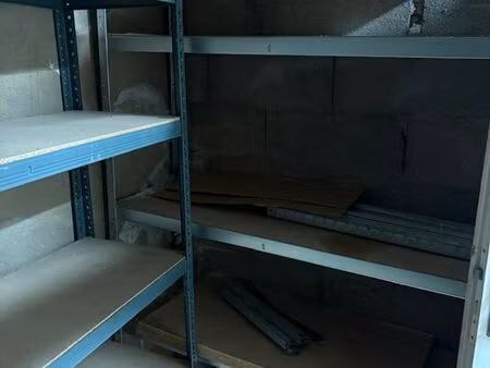 local de stockage / archives