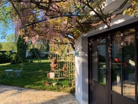 maison 10 pièces 263 m²