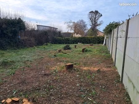 terrain constructible 432m²