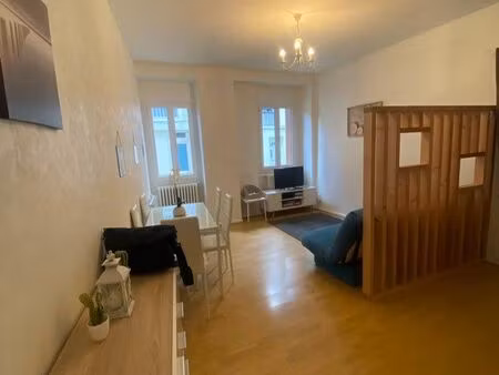 location curiste uniquement 38m2 rdc