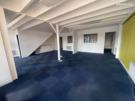 local commercial 150 m² jaunay marigny