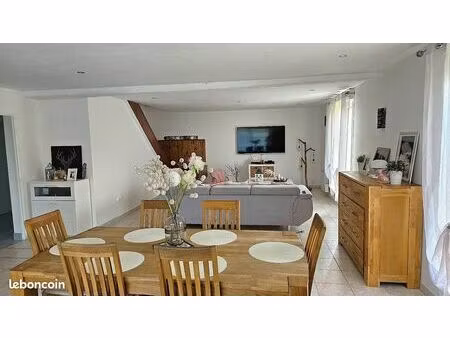 maison 5 pièces 163 m²