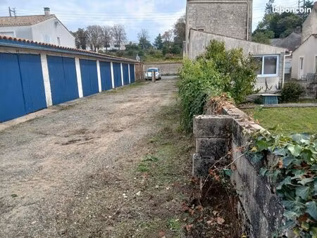 location box garage fermé