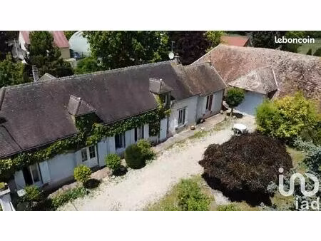 longère 4 pièces 137 m²