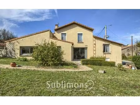 vente maison au pallet (44330) : à vendre / 146m² le pallet