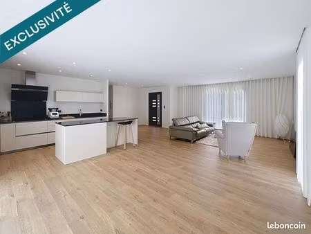 maison 4 pièces 121 m²