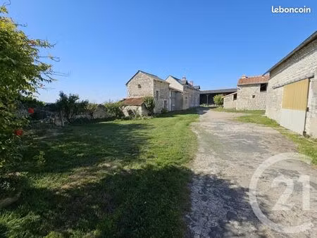ferme 6 pièces 140 m²