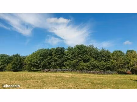 2 terrains constructibles 2x2500m2