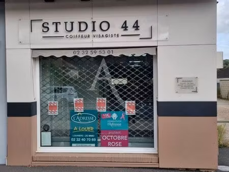 local commercial 38 m² acquigny