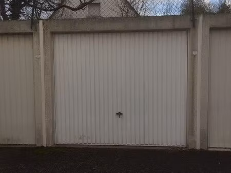 vends garage à wolfisheim