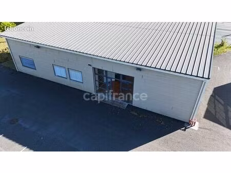 local commercial 250 m²