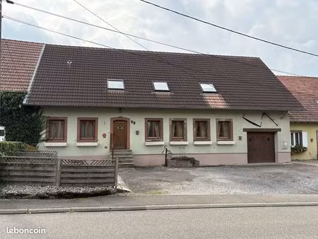 maison 8 pièces 158 m²