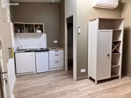 studio 1 pièce 34 m²