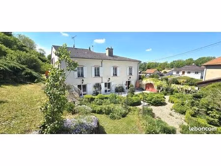 maison 16 pièces 508 m²