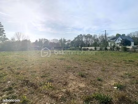 terrain 595 m² conde sainte libiaire