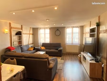 appartement 4 pièces 109 m² au centre ville