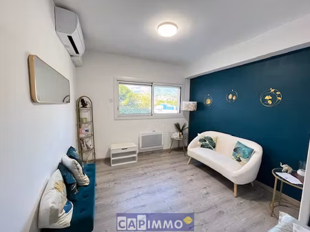 la garde local professionnel environ 15 m2 dans espace de sa