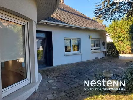 maison 9 pièces 229 m²