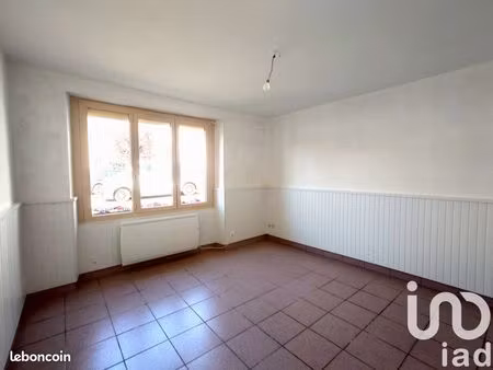 maison de village 3 pièces 74 m²