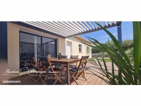 villa 4 pièces 84 m²