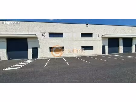 local d'activité 175 m²