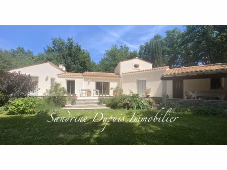 superbe maison très lumineuse 6 pièces