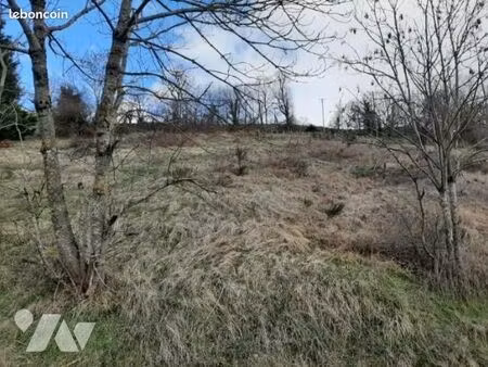 terrain 3000 m² valfleury