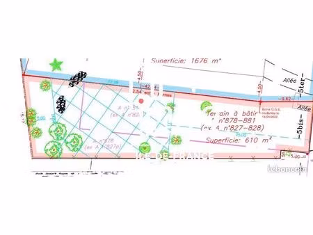 terrain 610 m² les ecrennes