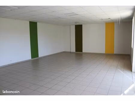 local commercial à louer