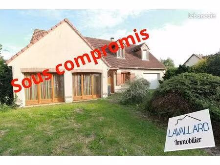 maison 6 pièces 121 m²