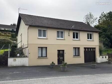 maison 7 pièces 220 m²