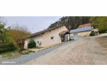 ensemble immobilier locatif chancelade