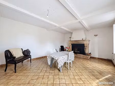 maison 6 pièces 151 m²