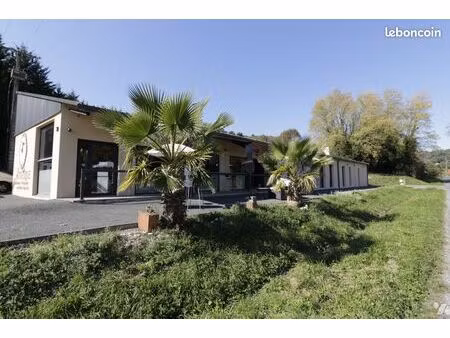 local d'activités sarlat la caneda