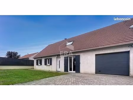 maison 6 pièces 147 m²