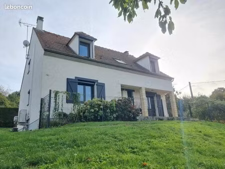 maison 6 pièces 130 m²