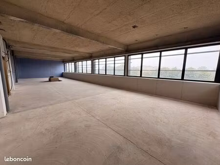 bureaux 114 m² roanne