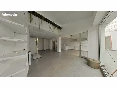 local commercial 64 m² montbrison