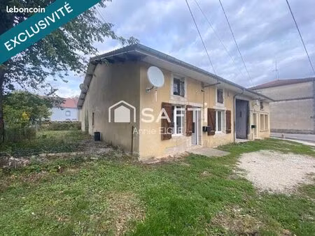 maison de village 6 pièces 140 m²