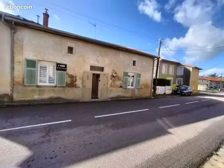 vends maison de village