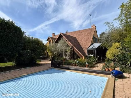 maison 5 pièces 153 m²