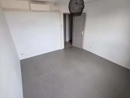 bureau 13 5m² direct propriétaire