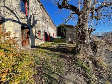 propriété 5 pièces 200 m²