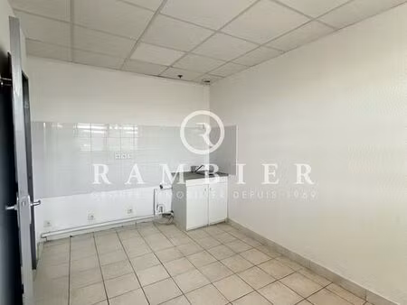 bureaux 35 m² saint-gély-du-fesc