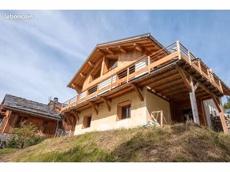 maison récente station de ski