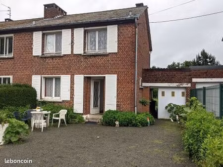 maison 6 pièces 555 m²