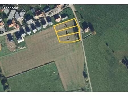 terrain 970 m² rebecques